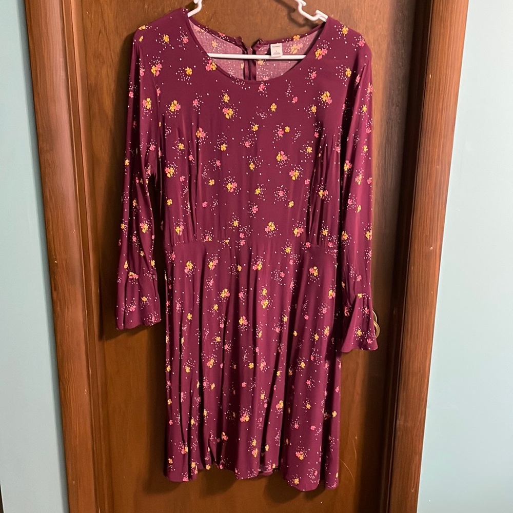 A line long sleeve dress